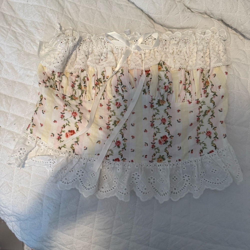 Sky to moon floral strapless tube top - Picture 3 of 6